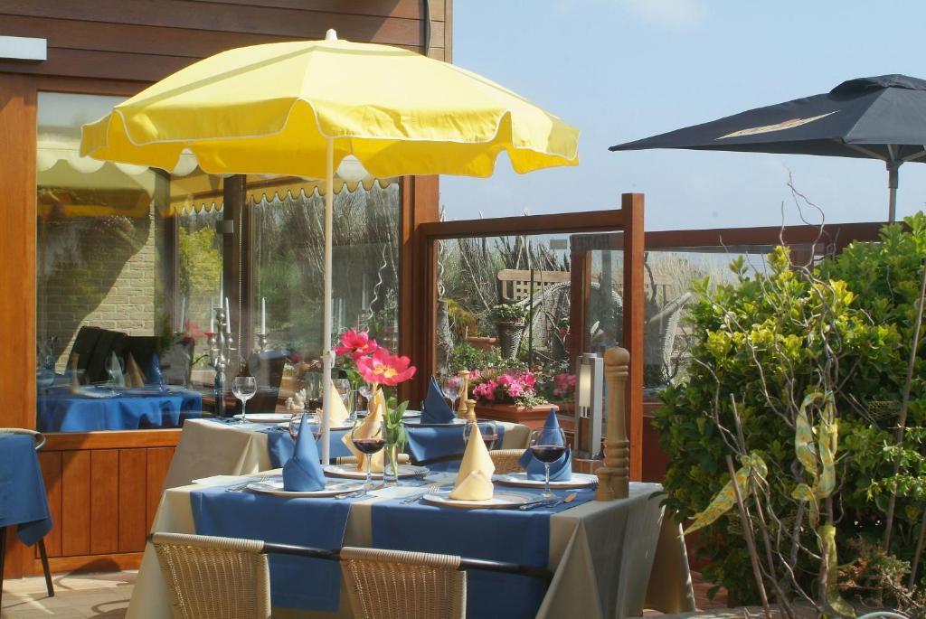 Sint-Laureins Hotel Westende Ngoại thất bức ảnh